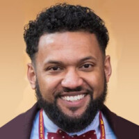 Dr. Nathan Chomilo